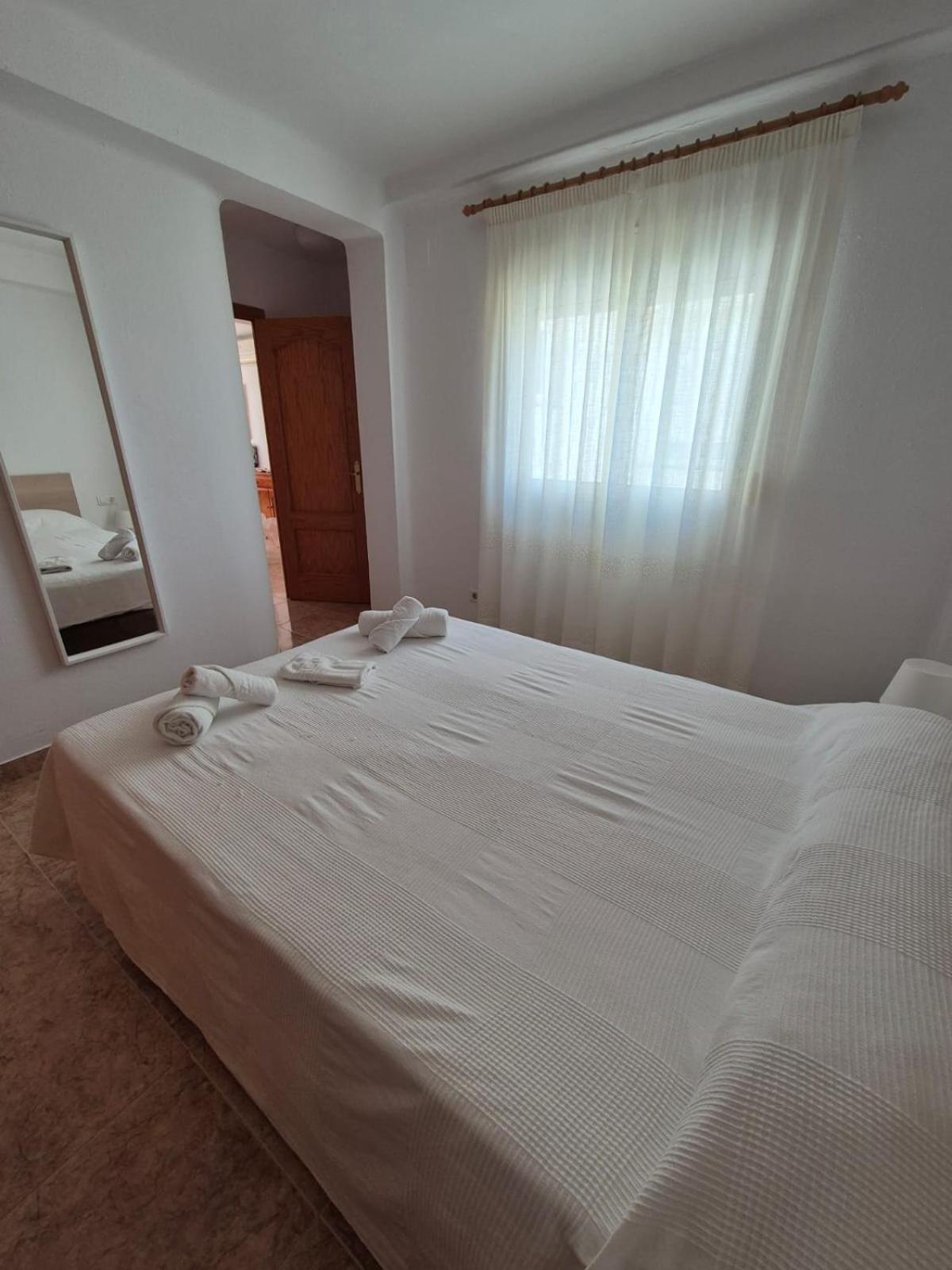 3ºb Escobar Apartment เนร์คา ภายนอก รูปภาพ